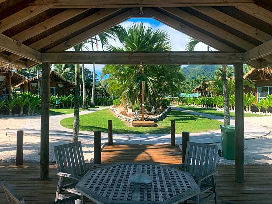 Magic Reef Bungalows