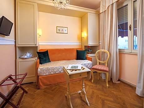 Basic Triple Room - Annex