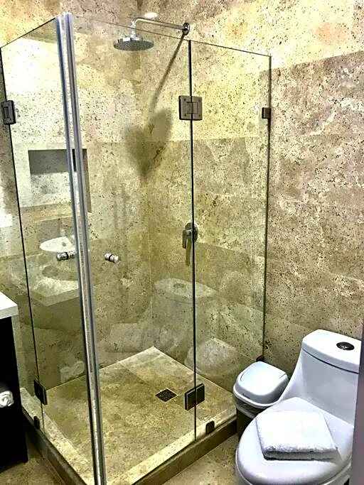 218 Stylish Studio Delux Condo Fast Wifi