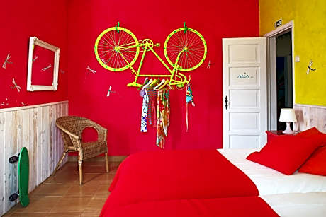 Double or Twin Room with Sea View with Shared Bathroom