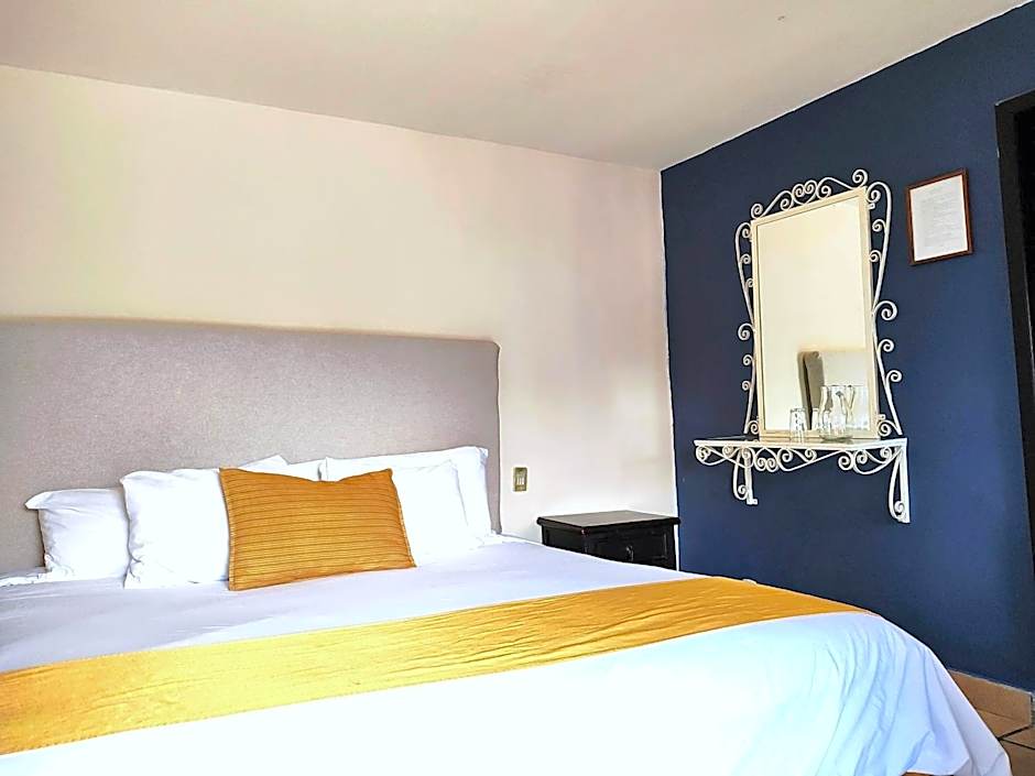 Hotel Jardines del Centro