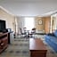 Riverview Inn & Suites