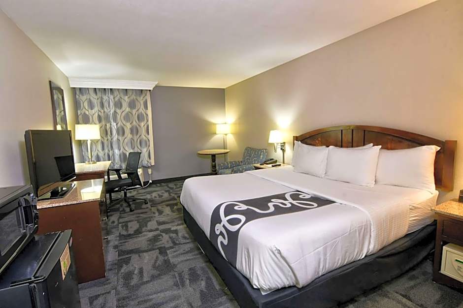 La Quinta Inn & Suites by Wyndham Springfield South