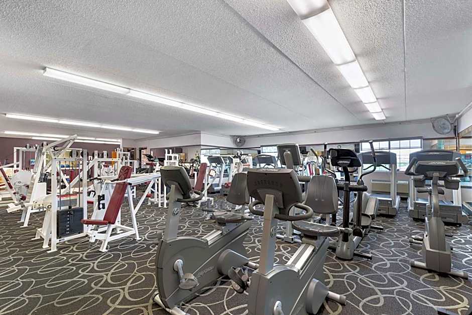 Best Western Plus Longbranch Hotel & Convention Center