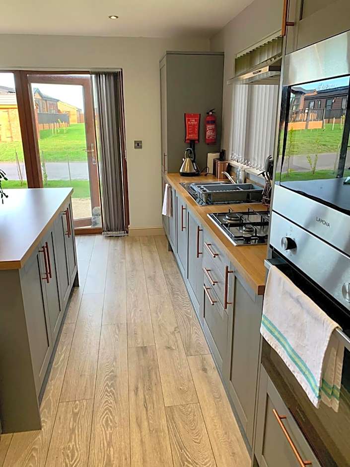 31 Cherry East Riding of Yorkshire Hot Tub & Fishing