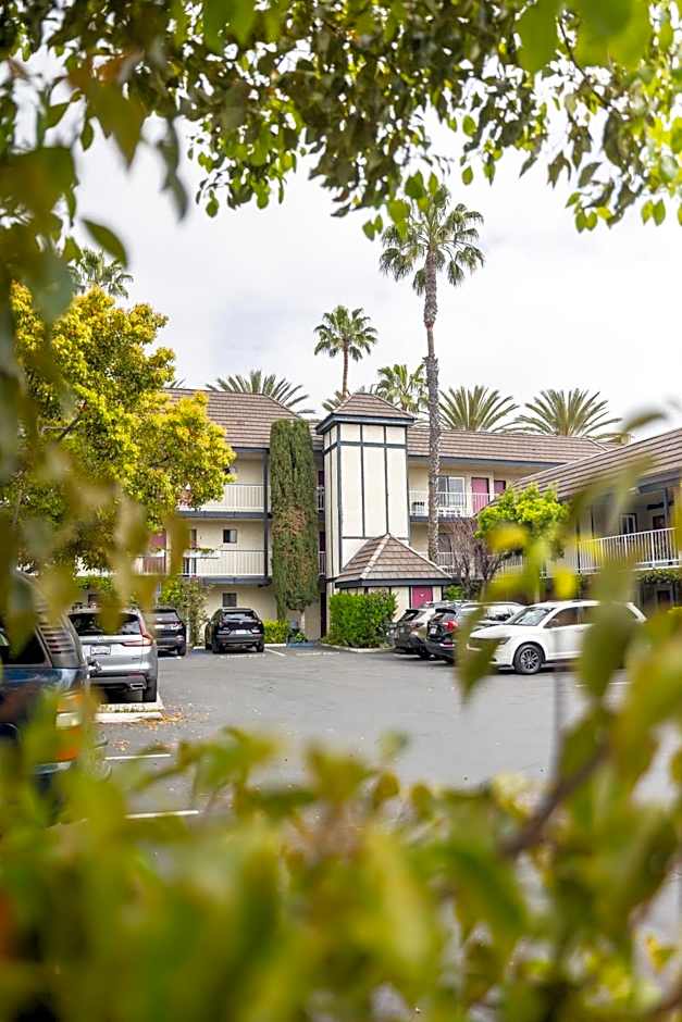 Alamo Inn and Suites - Convention Center