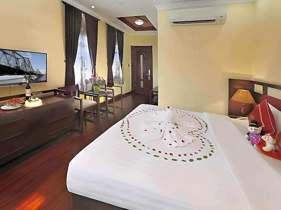 Hanoi Posh Boutique Hotel