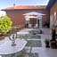 Villa House and Garden B&B