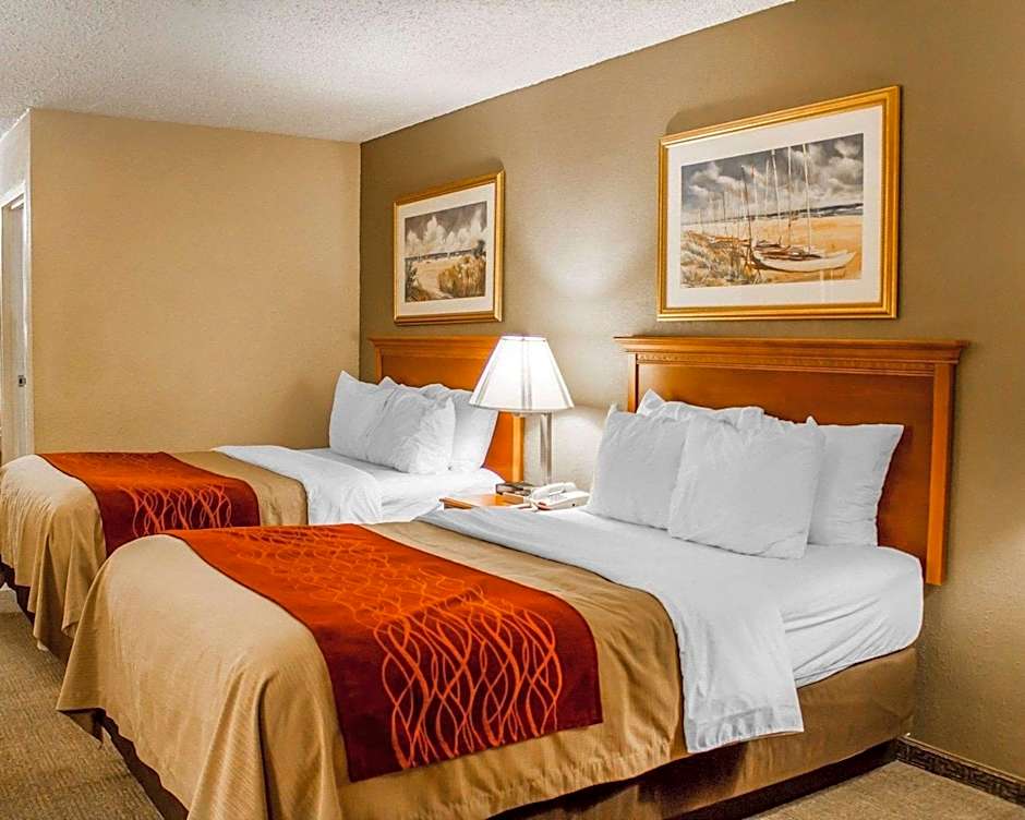 Quality Inn Huron