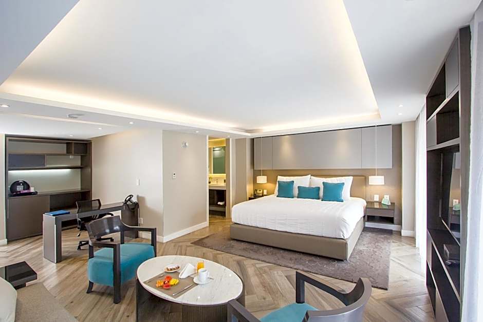 Isaaya Hotel Boutique by WTC