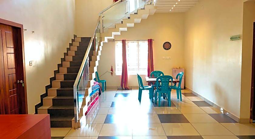 Girassol Service Villa