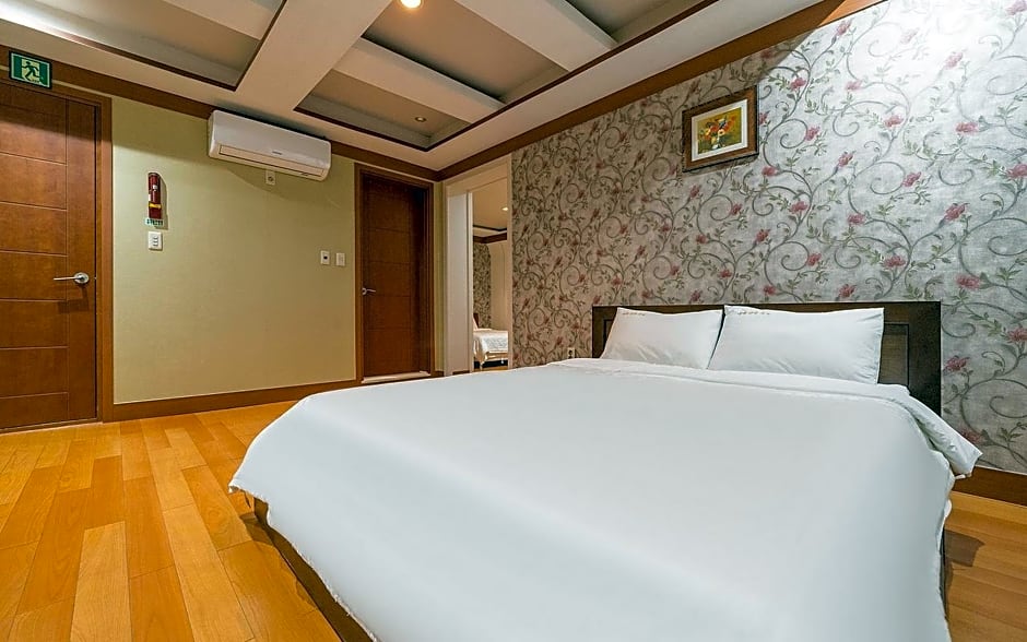 Taebaek Tourist Hotel (Sorano)