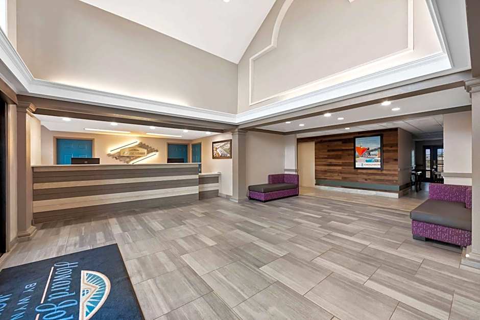 Howard Johnson by Wyndham Jackson