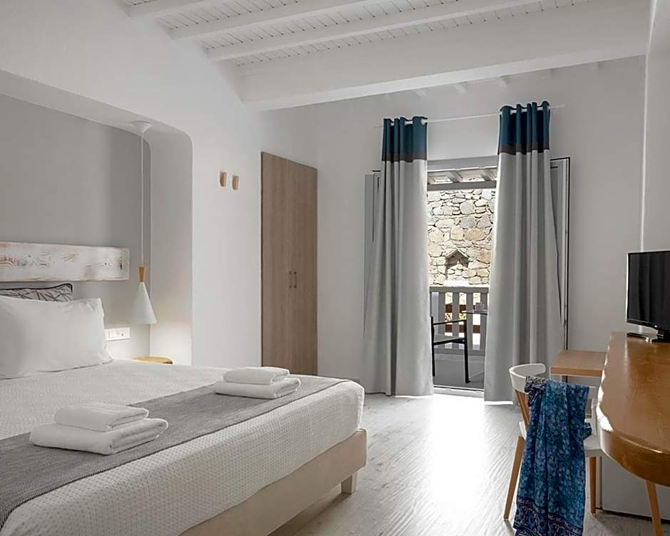 Mykonos Essence Adults Only