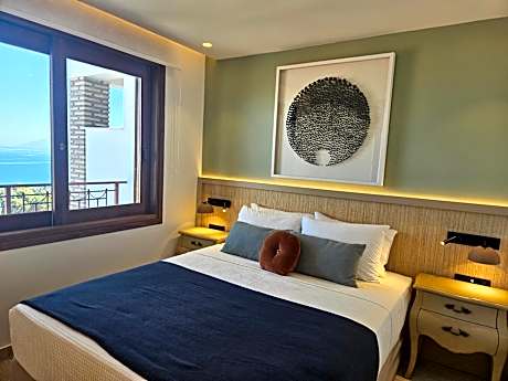 One-Bedroom Suite (2 Adults)