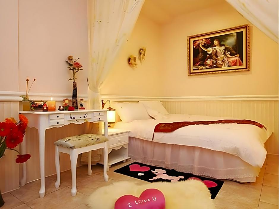 Flower Heart Bed And Breakfast