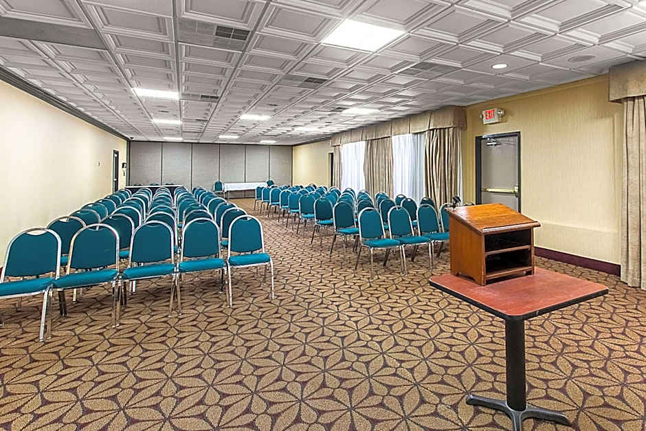 Clarion Inn Columbia Airport