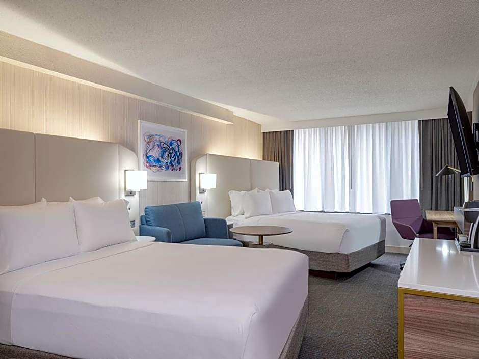 Crowne Plaza Indianapolis-Airport By IHG