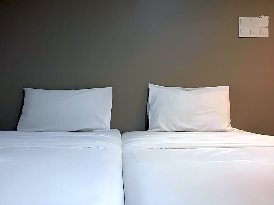 Hotel O Nice Stay Three Six Five Services