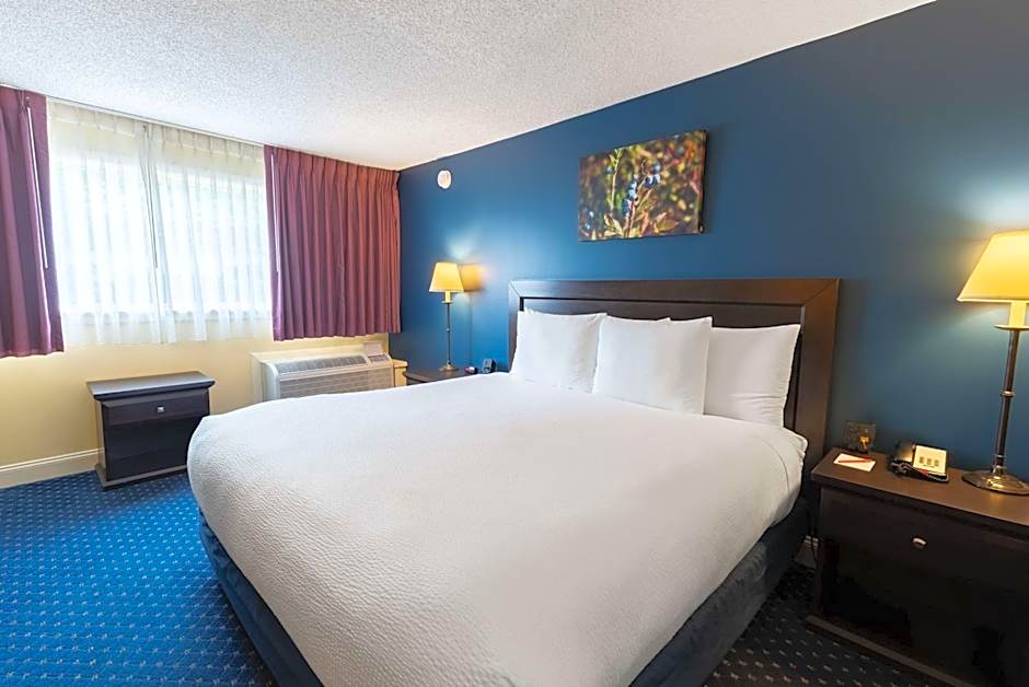 Fireside Inn & Suites Waterville