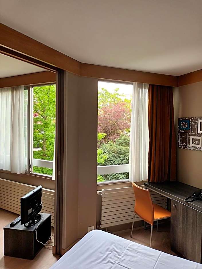 Paris XV Multire - Aparthotel 4 guests