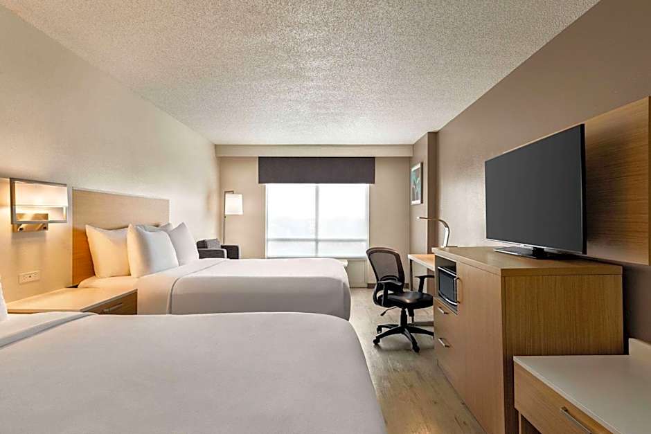 Wyndham Garden Duluth