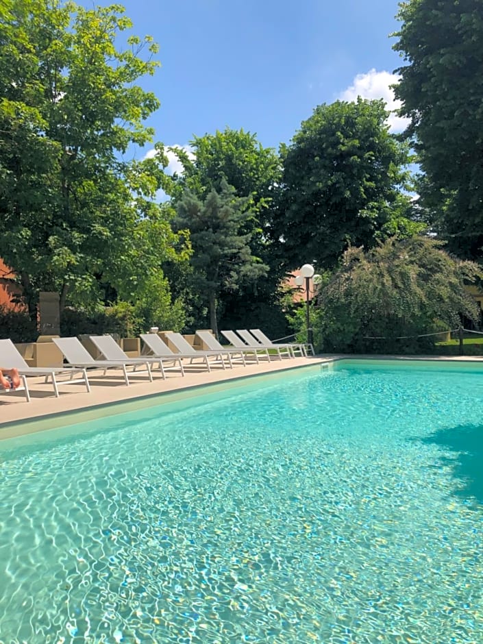 Hotel Milano Pool & Garden