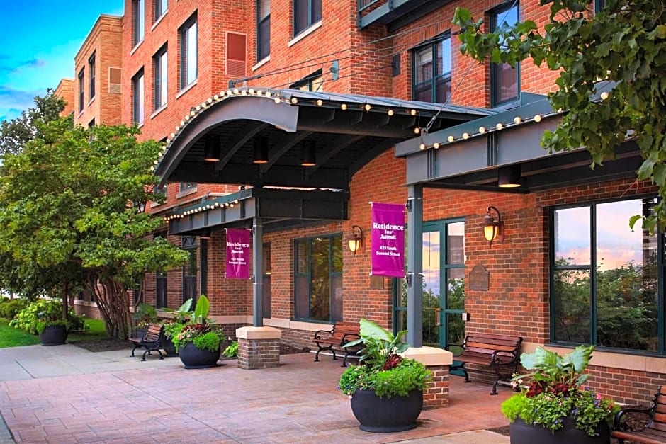 Residence Inn by Marriott Minneapolis Downtown at The Depot