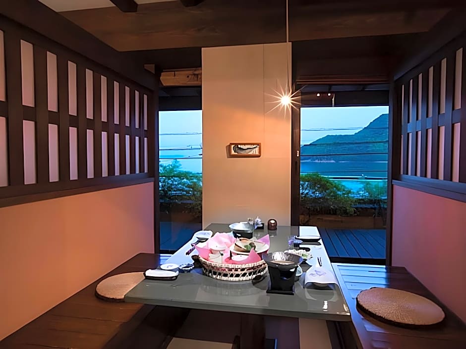 Keishokan Sazanamitei Guest House