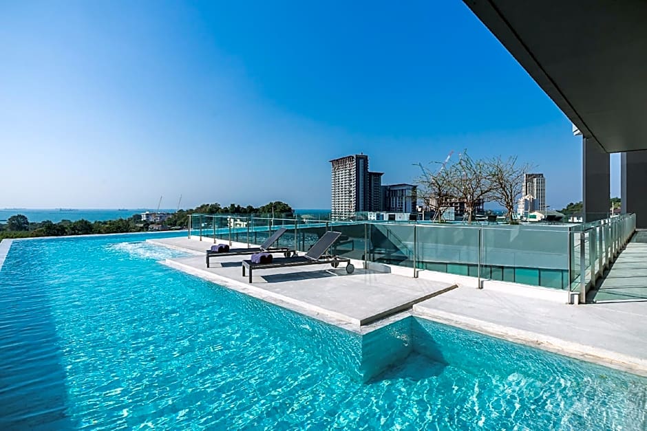 Arize Hotel Sri Racha