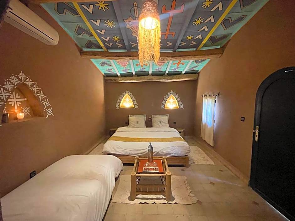 Dar Azawad Boutique Hotel - Mhamid Sahara Stay