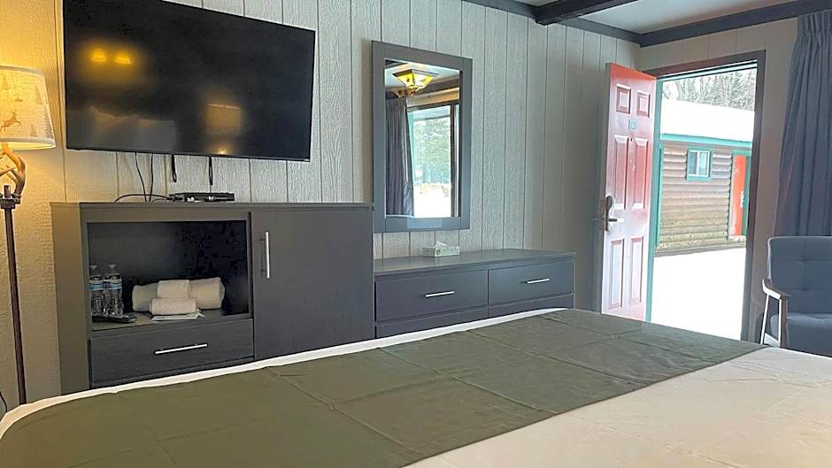 Adirondack Lodge Old Forge