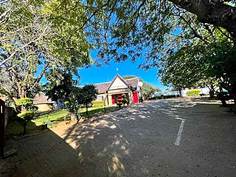 Ntshe River Lodge