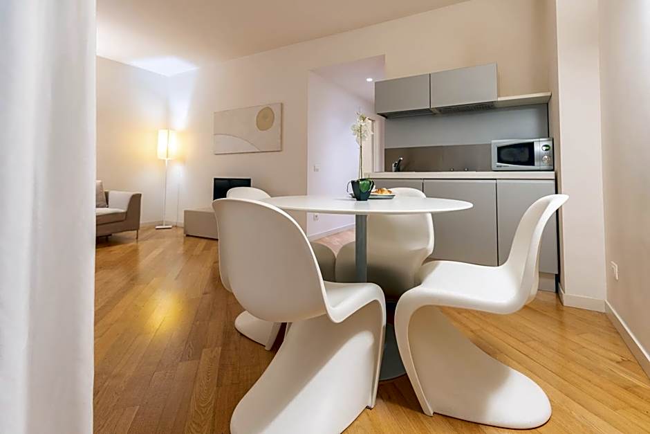 Home 15 Residence Hotel