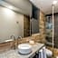 Hotel Spirito by Spiwak