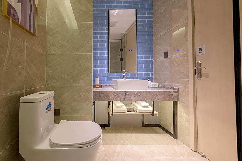Echarm Hotel Zhangye West Railway Station Gulou