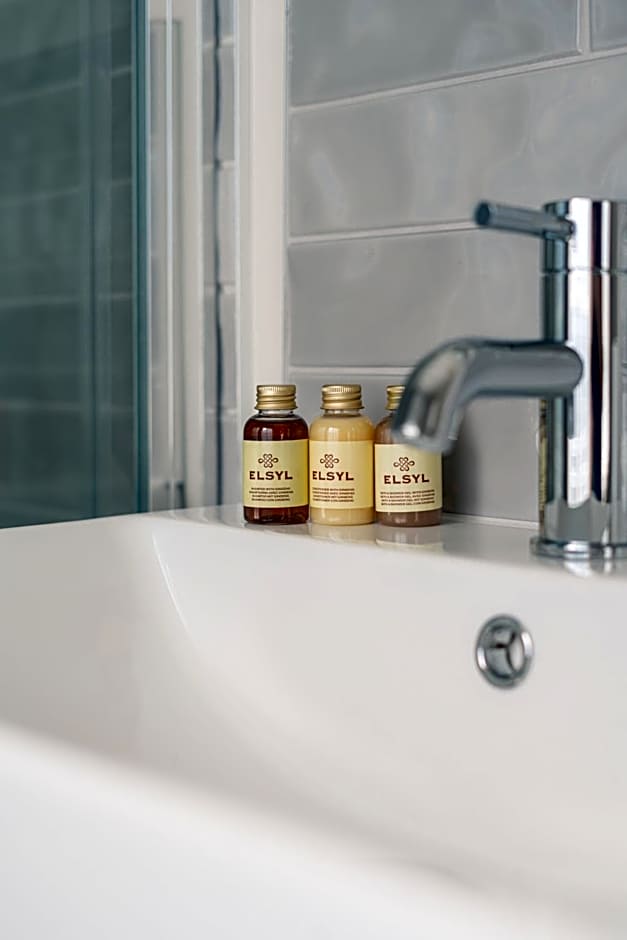 The Seaview, East Preston