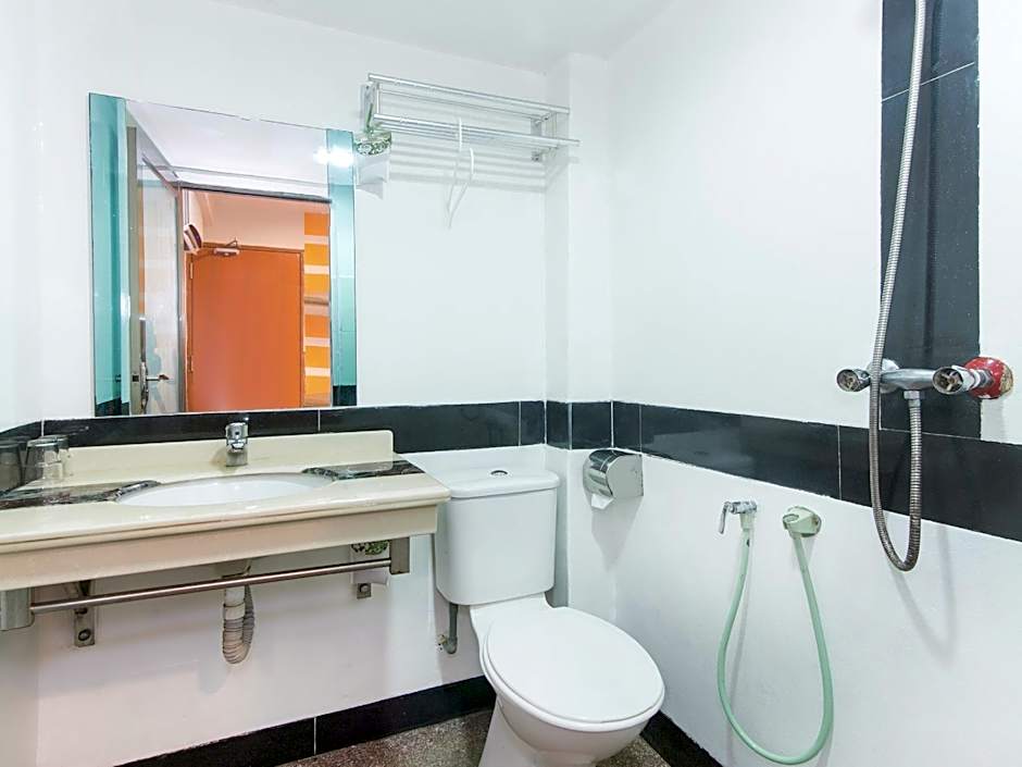 OYO 419 City Boutique Hotel (Sanitized Stay)