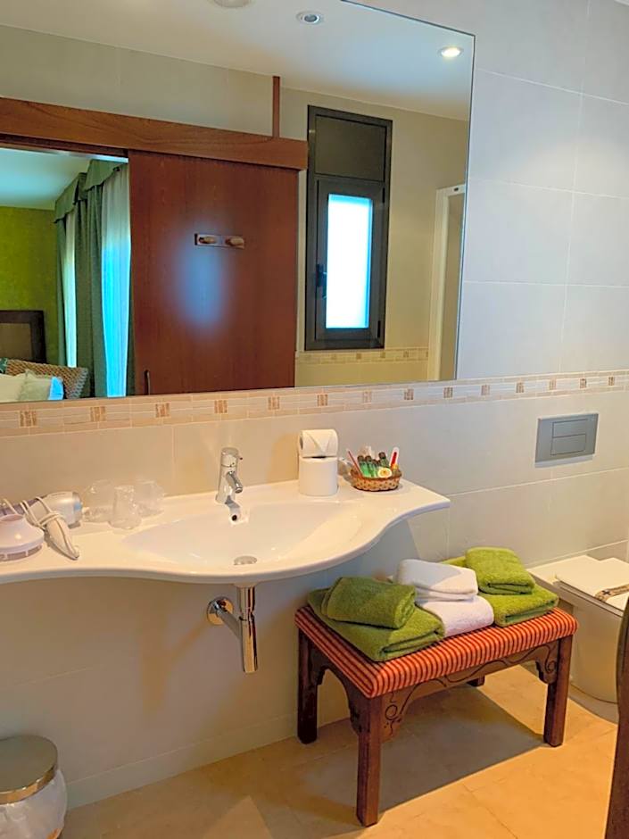 Hotel Restaurant Cal Petit