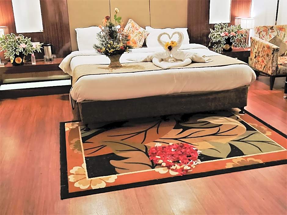 Hotel 5 Flowers Ananta Elite, Kota