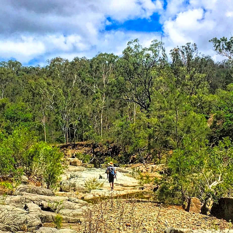 Gladstone Backpackers