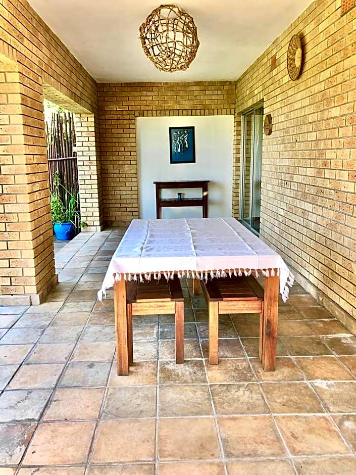 Ingwenya Lodge St Lucia