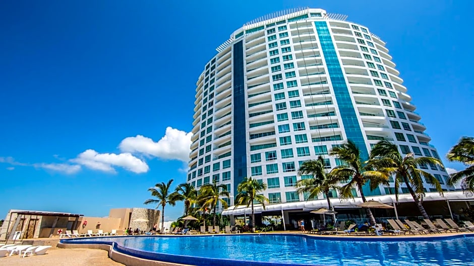 Park Royal Beach Mazatlán