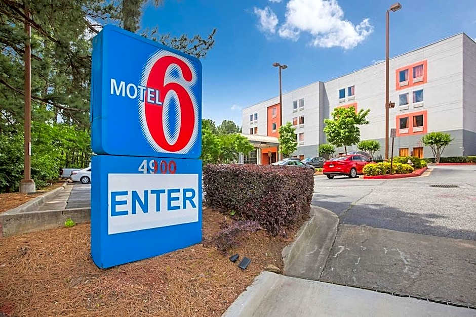 Budgetel Inns & Suites - Atlanta Galleria Stadium