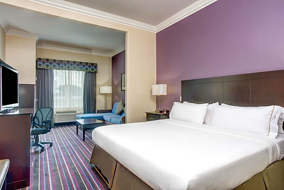 Holiday Inn Express & Suites Raceland - Highway 90 By IHG