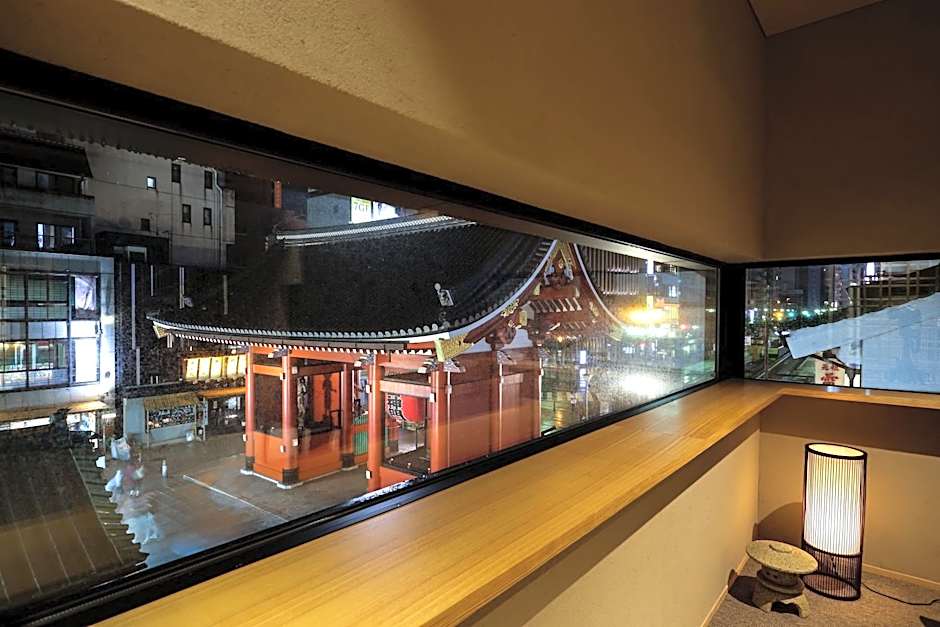 Kaminarimon Ryokan