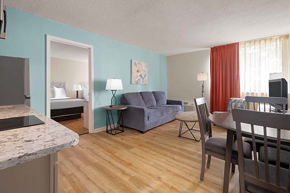 Village Inn Clemmons/Winston Salem, Trademark by Wyndham