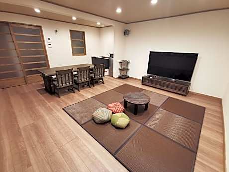 Hida Takayama's Town House