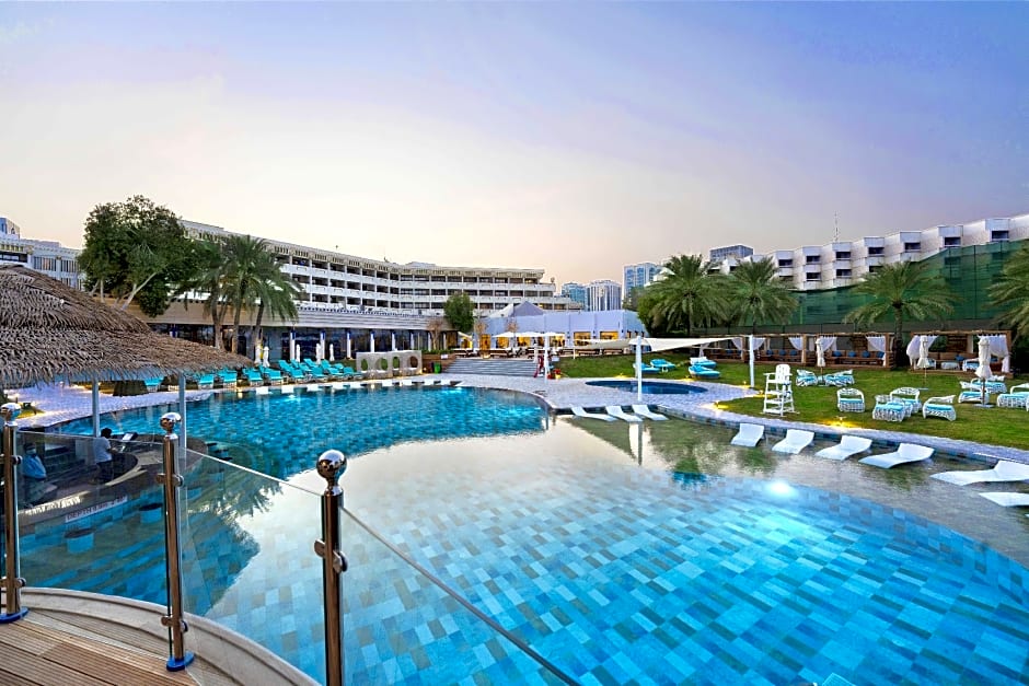 Le Meridien Abu Dhabi Resort