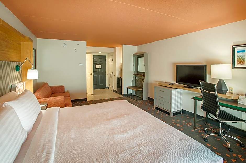 Holiday Inn Pensacola - University Area By IHG